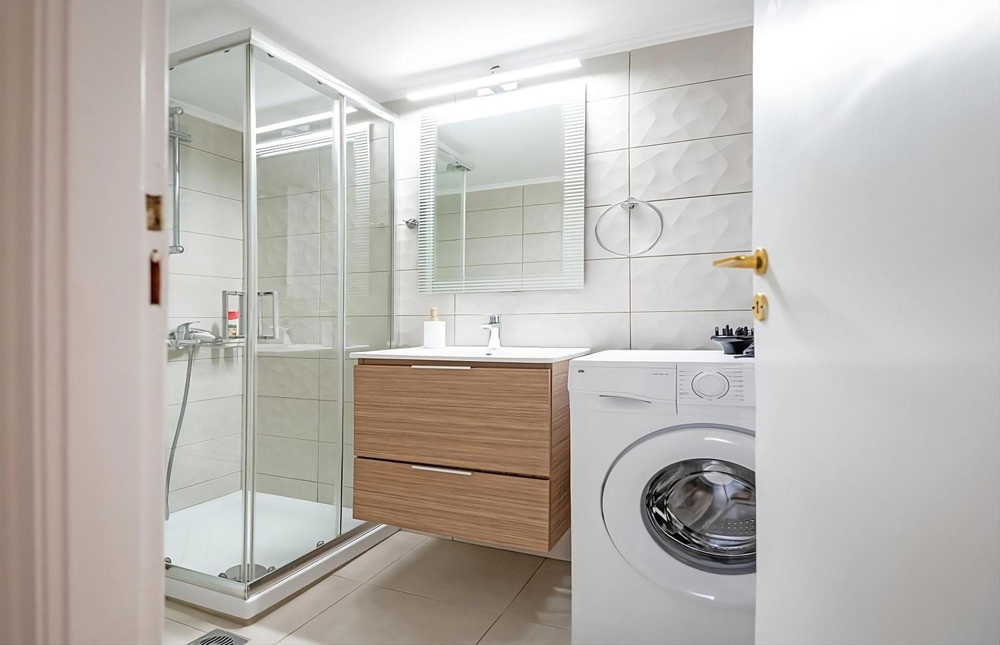 Entire Apt, 3Rd Floor, 1 Bedroom Афины Экстерьер фото